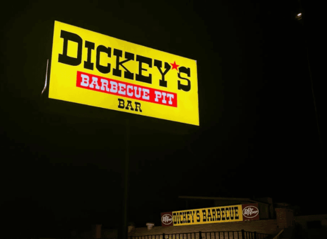 Dickey’s Barbecue Pit Recognized by Chefs as a Top BBQ Spot