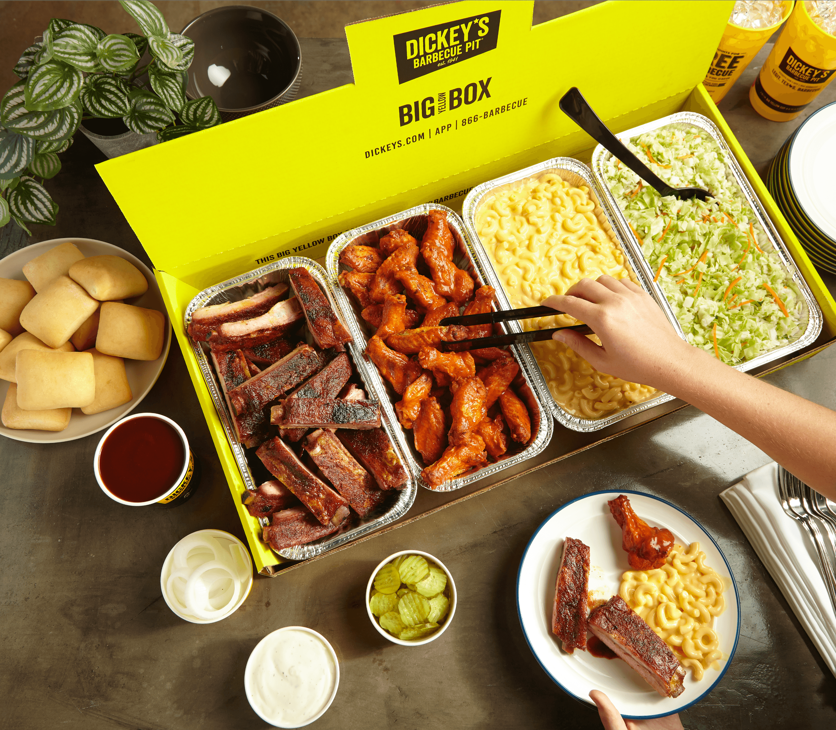 Dickey’s Hits Record-Breaking Sales on Labor Day Weekend Texas-style barbecue brand sees increase in year-over-year total sales, online orders, digital catering and more