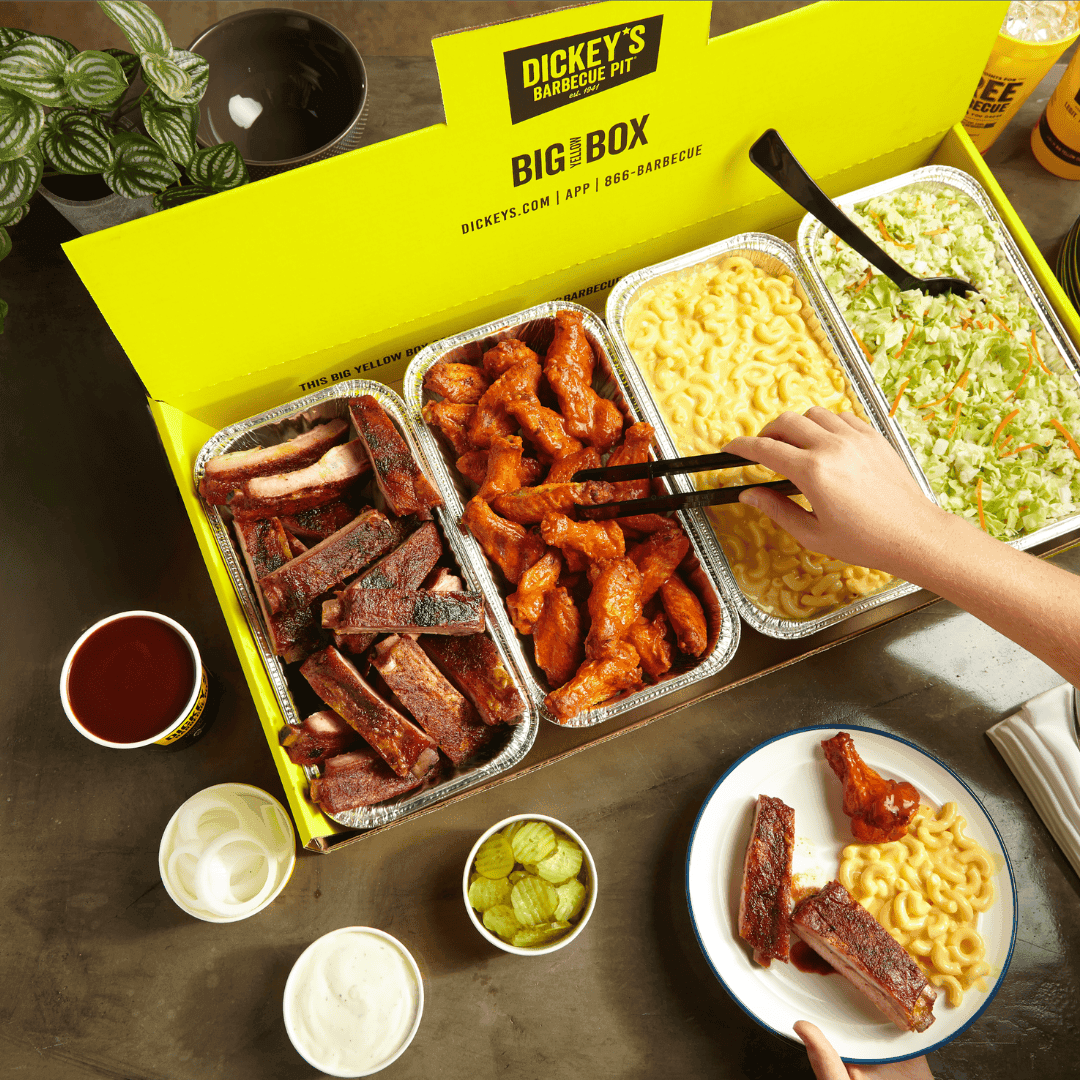 What’s the Best BBQ for Game Day? Here’s What to Feed a Crowd Without Cooking 