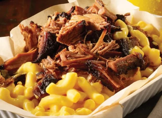 Dickey’s Named Among Best for Pulled Pork & Mac & Cheese
