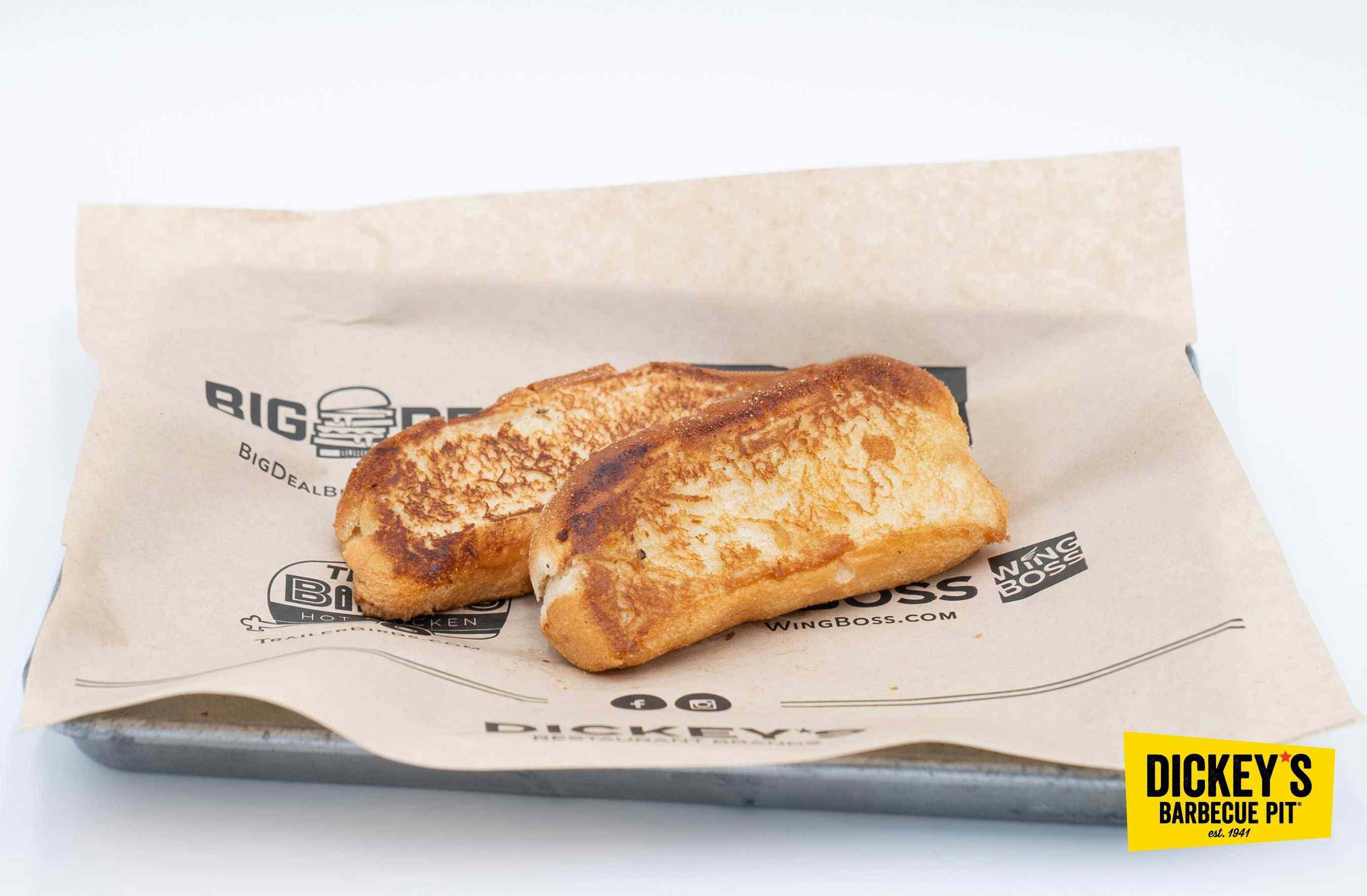 Dickey’s Barbecue Pit Launches New Texas Toast