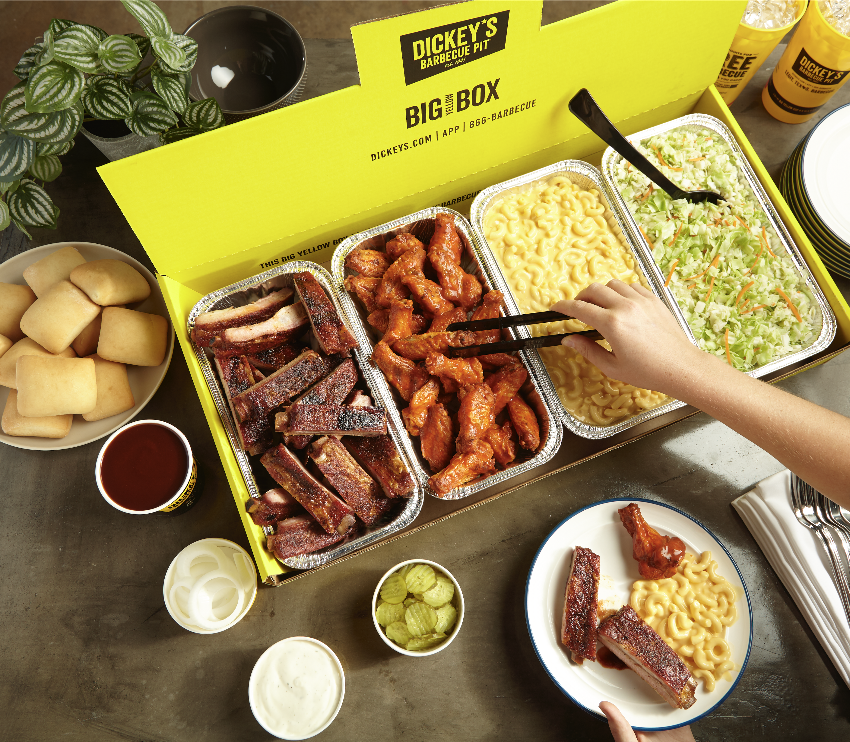 Dickey’s Hits Record-Breaking Sales on Labor Day Weekend Texas-style barbecue brand sees increase in year-over-year total sales, online orders, digital catering and more