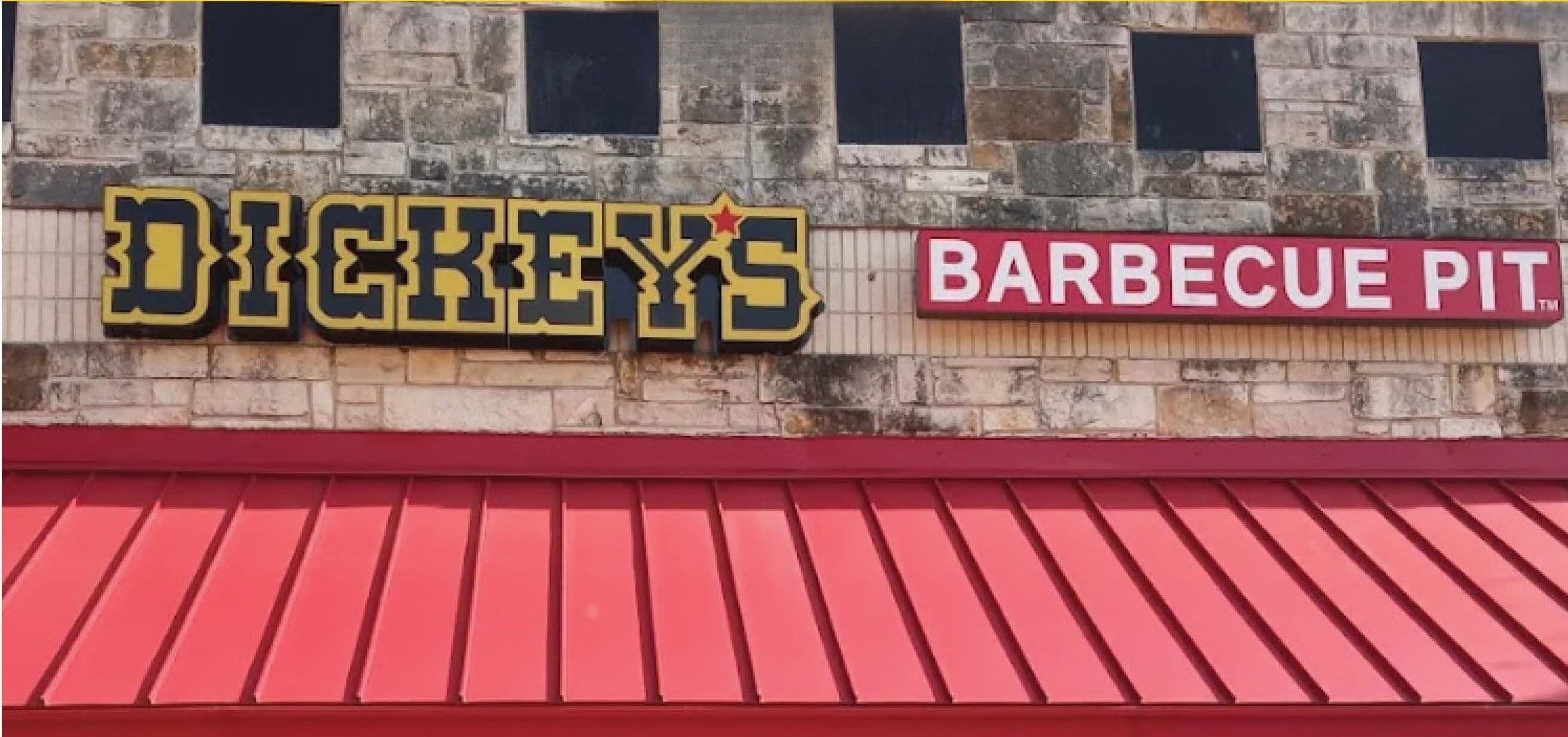 Wylie Dickey’s Hosts Guest Event With New Owner