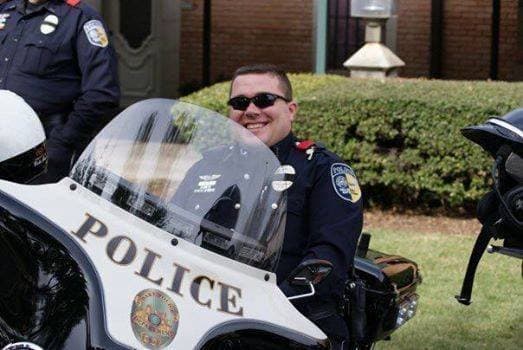 Dickey's Opens 2 Locations, Supports Wounded Police Officer