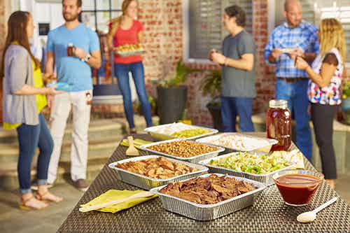 Beef Up Your Memorial Day Weekend with 10% Off Dickey’s Barbecue Catering