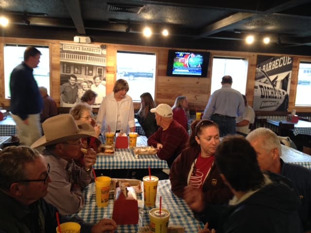 Dickey’s Barbecue Pit Expands Across the Grand Canyon State