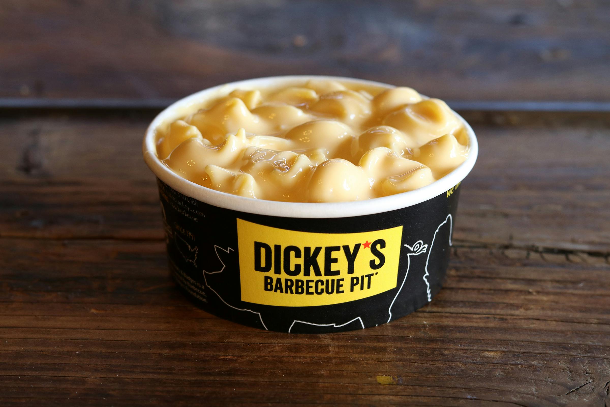Dickey's Celebrates Mac 'N' Cheese Day