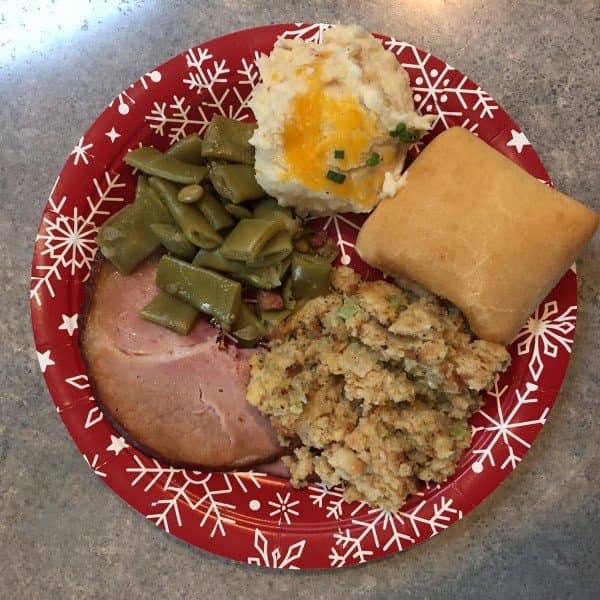 Dickey’s Holiday Feast Takes the Hassle Out of the Holidays #Giveaway