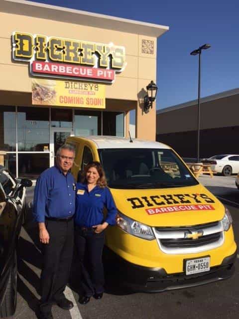 Dickey’s Barbecue Pit Opens in Popular San Antonio Shopping Center