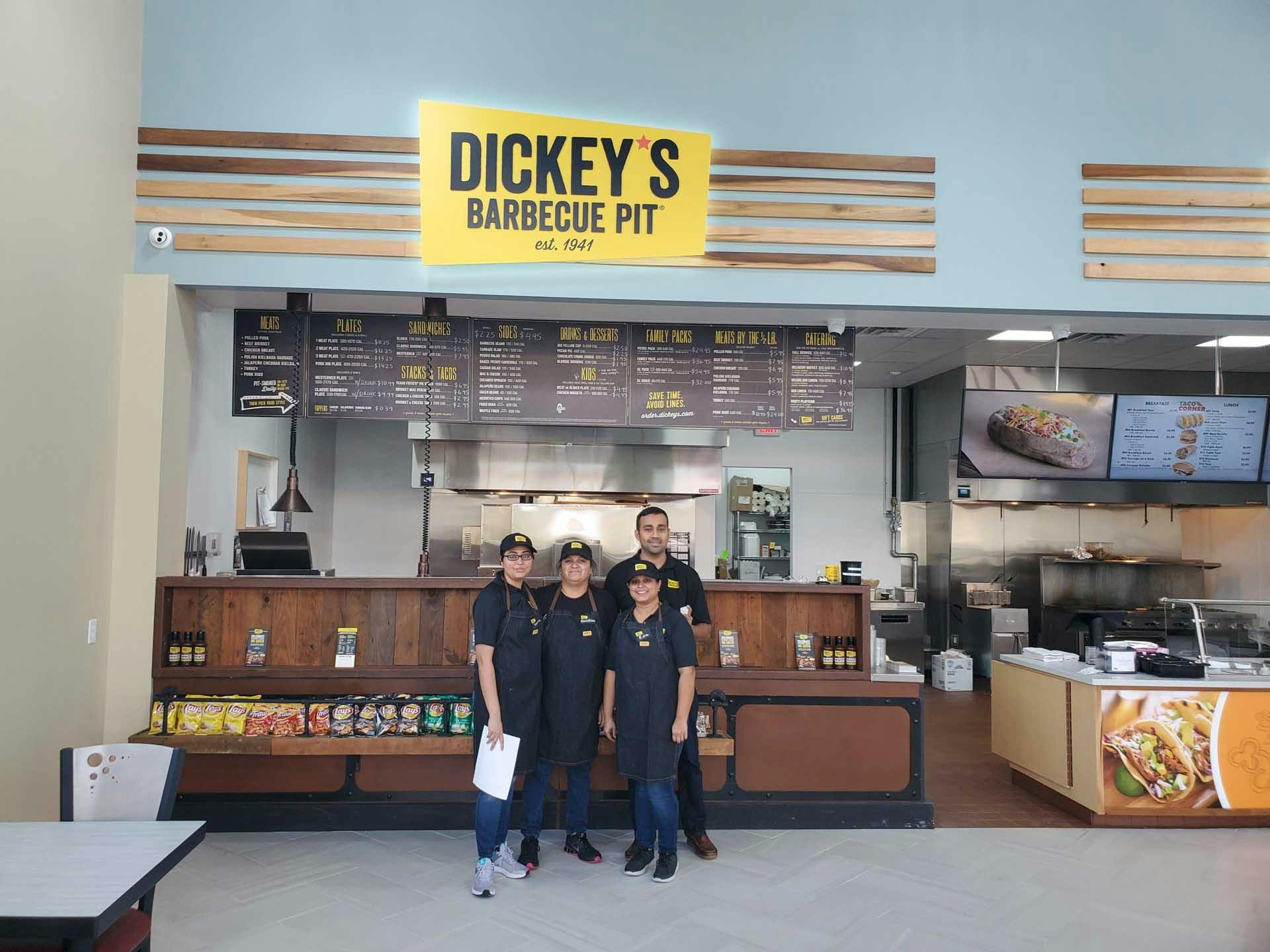 Dickey’s Barbecue Pit Arrives in Katy, Texas