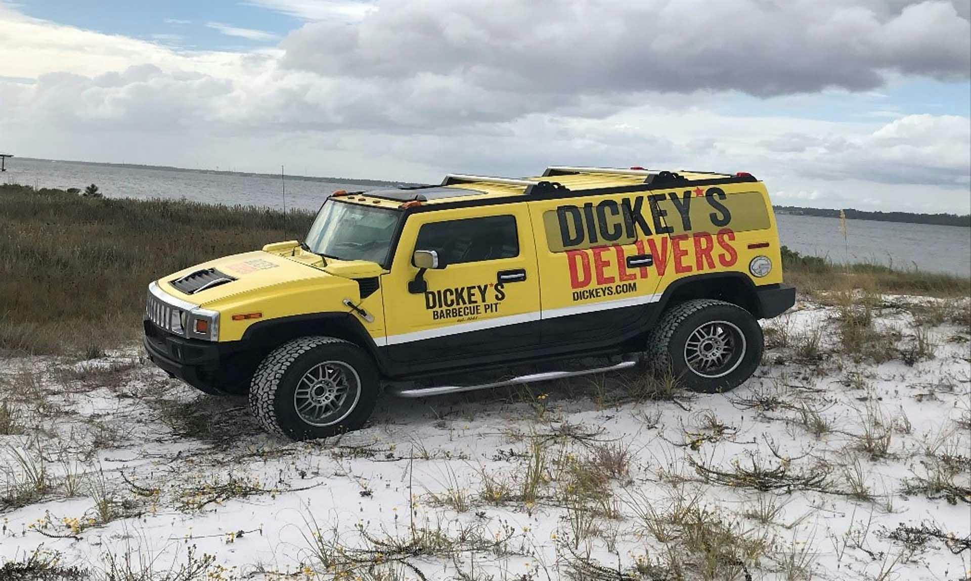 QSR: Dickey’s Extends Free Delivery Through March